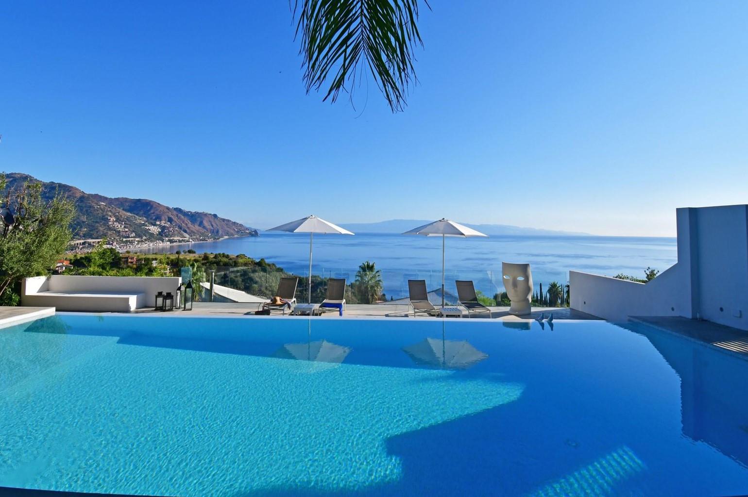 Villa avec piscine à Taormina